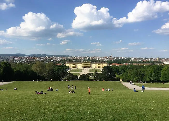 100 m2 Sunny Apartments - Schoenbrunn